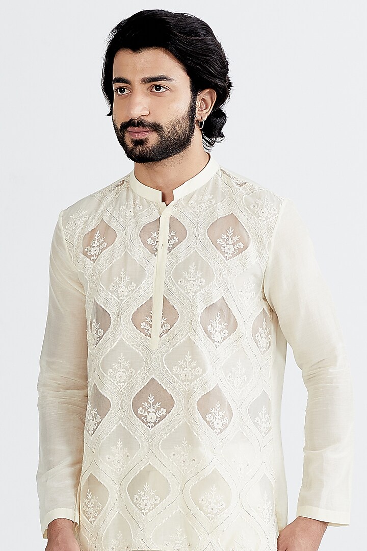 Ecru Zari Embellished Kurta Set by MEGHA BANSAL MEN at Pernia's Pop Up Shop