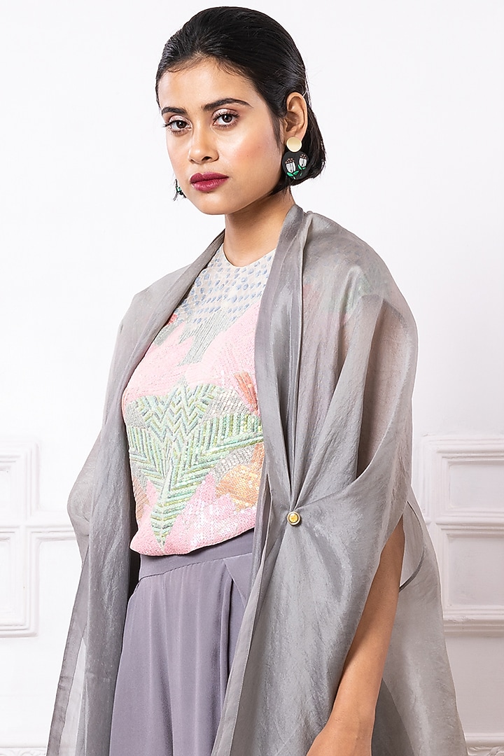 Grey Pure Crepe & Organza Cepe Set by Megha Garg at Pernia's Pop Up Shop