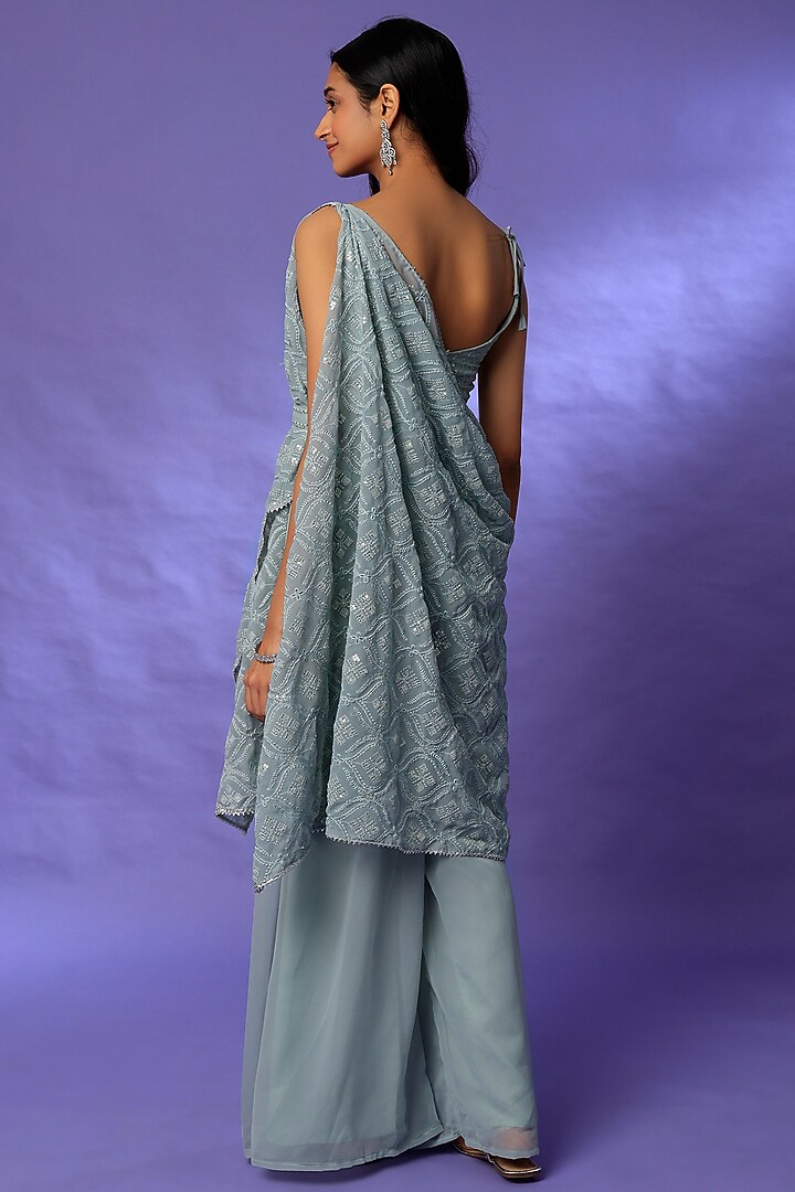 Light Grey Co-Ord Set With Dupatta Drape & Matching Belt by Meghna Shah at Pernia's Pop Up Shop