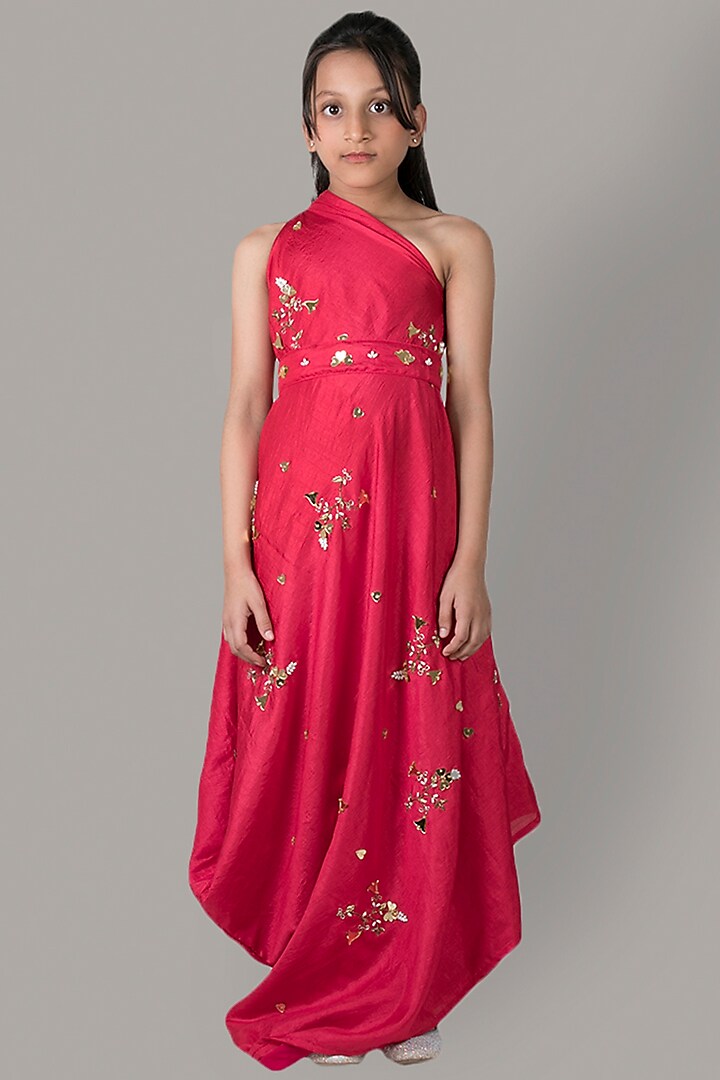 Red Hand Embroidered Gown With Belt For Girls by Meghna Shah - Kids