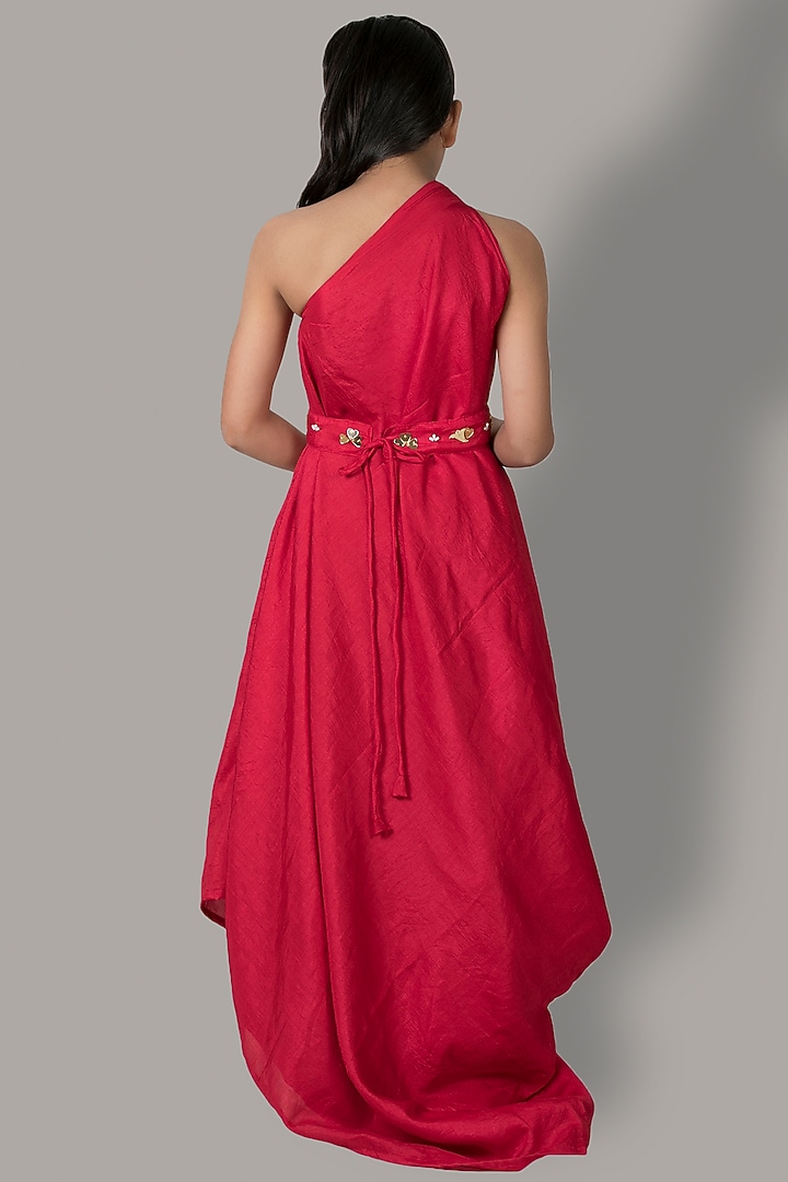 Red Hand Embroidered Gown With Belt For Girls by Meghna Shah - Kids at Pernia's Pop Up Shop