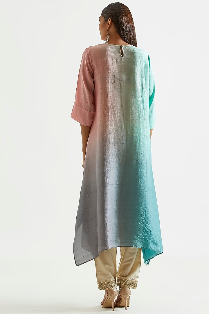 Peach & Turquoise Ombre Asymmetric Kurta With Printed Stole by Meghna Panchmatia at Pernia's Pop Up Shop