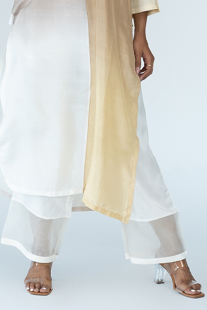 Ivory Ombre Pure Crepe Color Blocked Kurta Set by Meghna Panchmatia at Pernia's Pop Up Shop