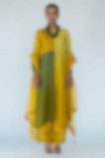 Sage & Mustard Ombre Pure Crepe Color Blocked Kurta Set by Meghna Panchmatia at Pernia's Pop Up Shop