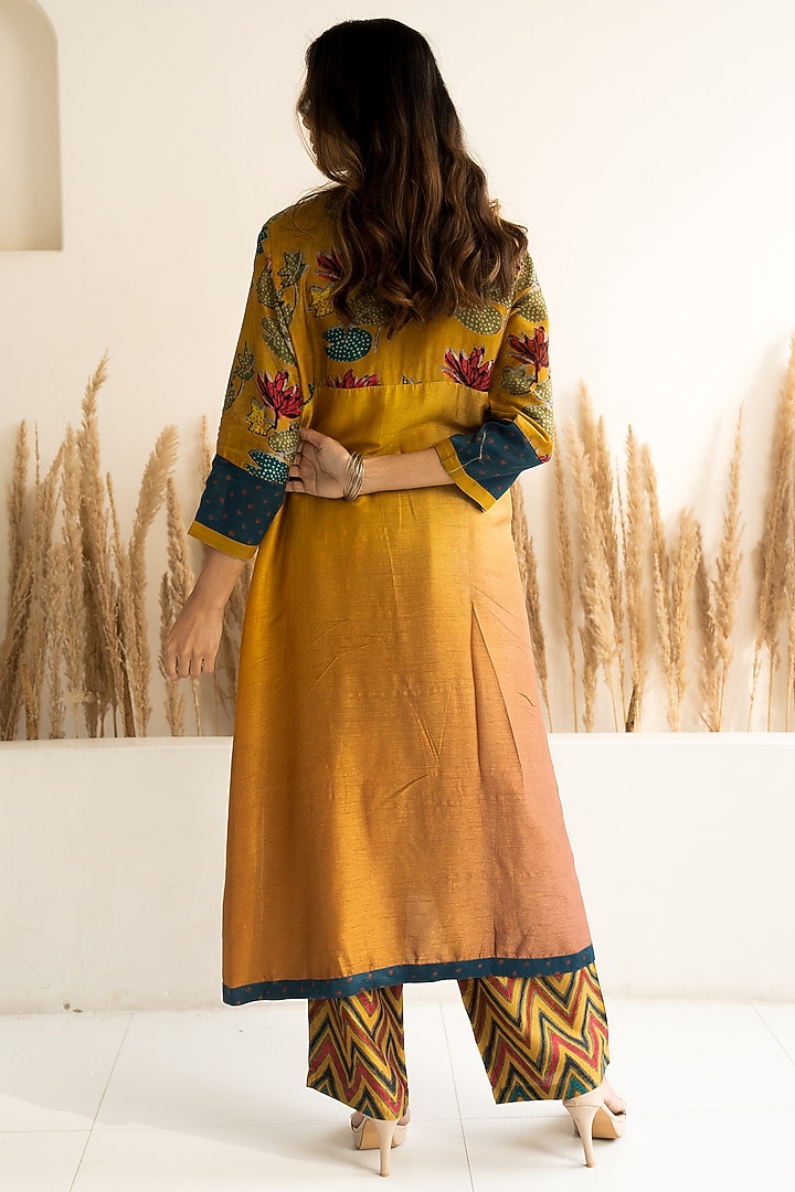 Yellow Silk Ombre Kalidar Kurta Set by Meghna Panchmatia at Pernia's Pop Up Shop