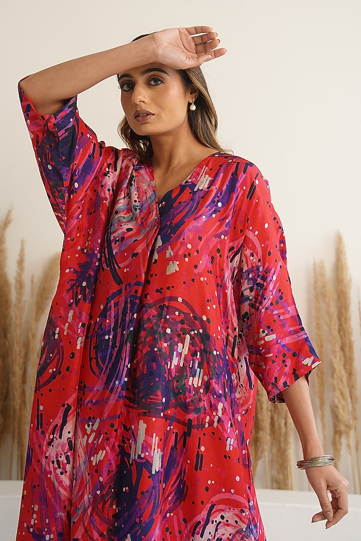 Red Silk Abstract Printed Kaftan by Meghna Panchmatia at Pernia's Pop Up Shop