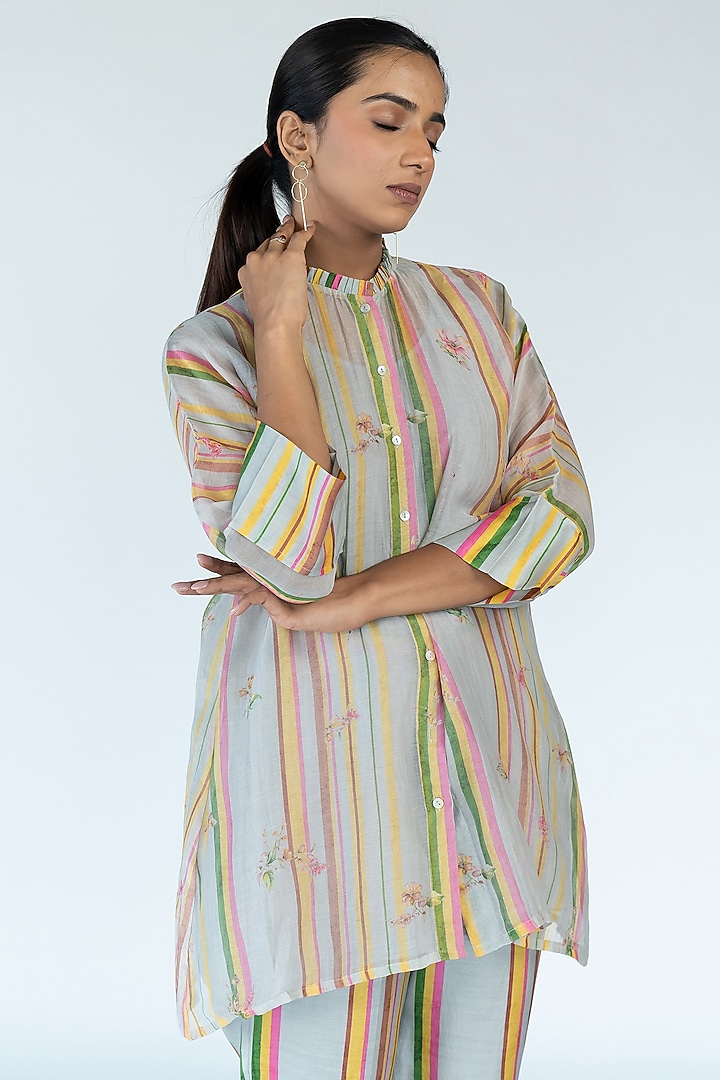 Grey Silk Chanderi Stripes & Floral Printed Co-Ord Set by Meghna Panchmatia at Pernia's Pop Up Shop