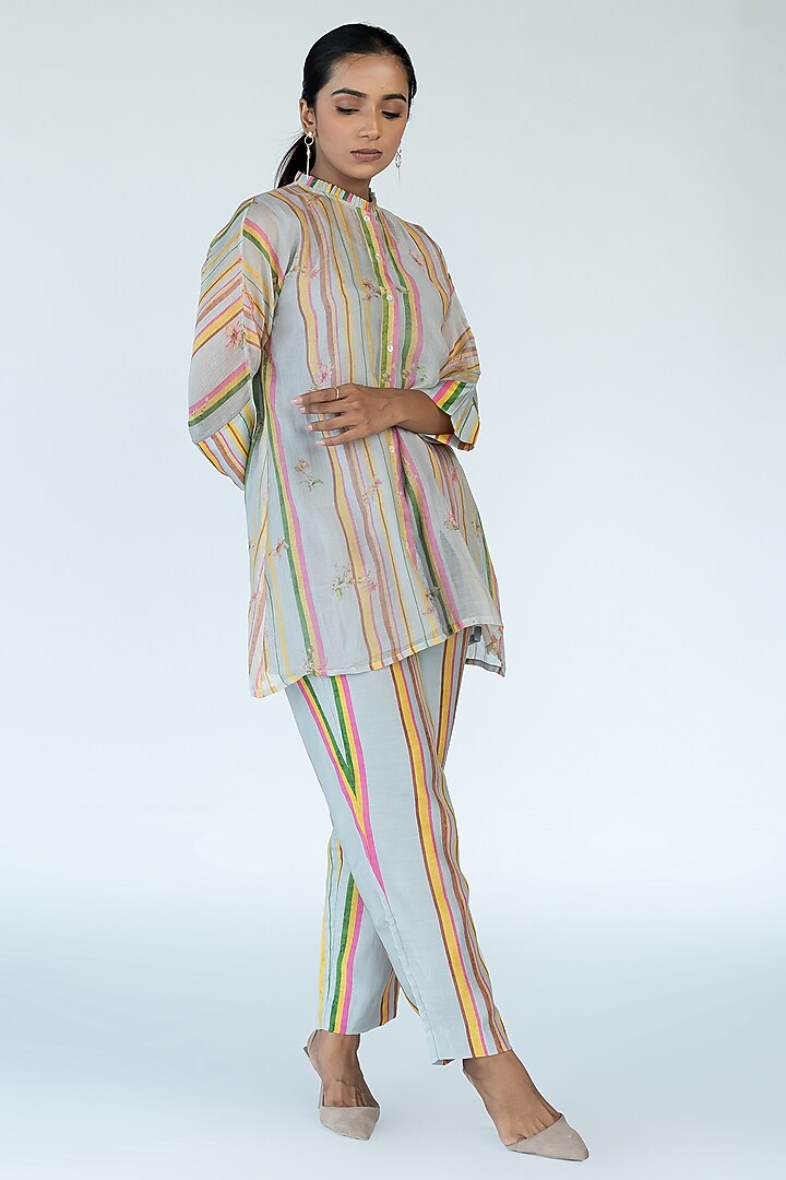 Grey Silk Chanderi Stripes & Floral Printed Co-Ord Set by Meghna Panchmatia at Pernia's Pop Up Shop