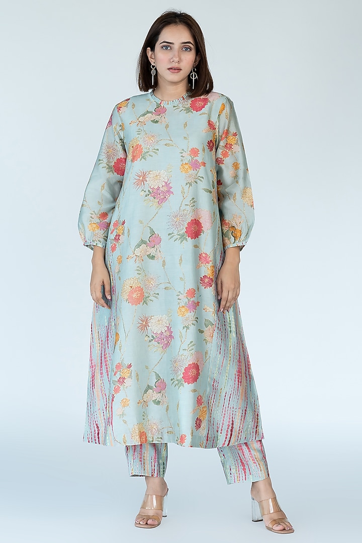 Blue Silk Chanderi Floral Printed Kurta Set by Meghna Panchmatia at Pernia's Pop Up Shop