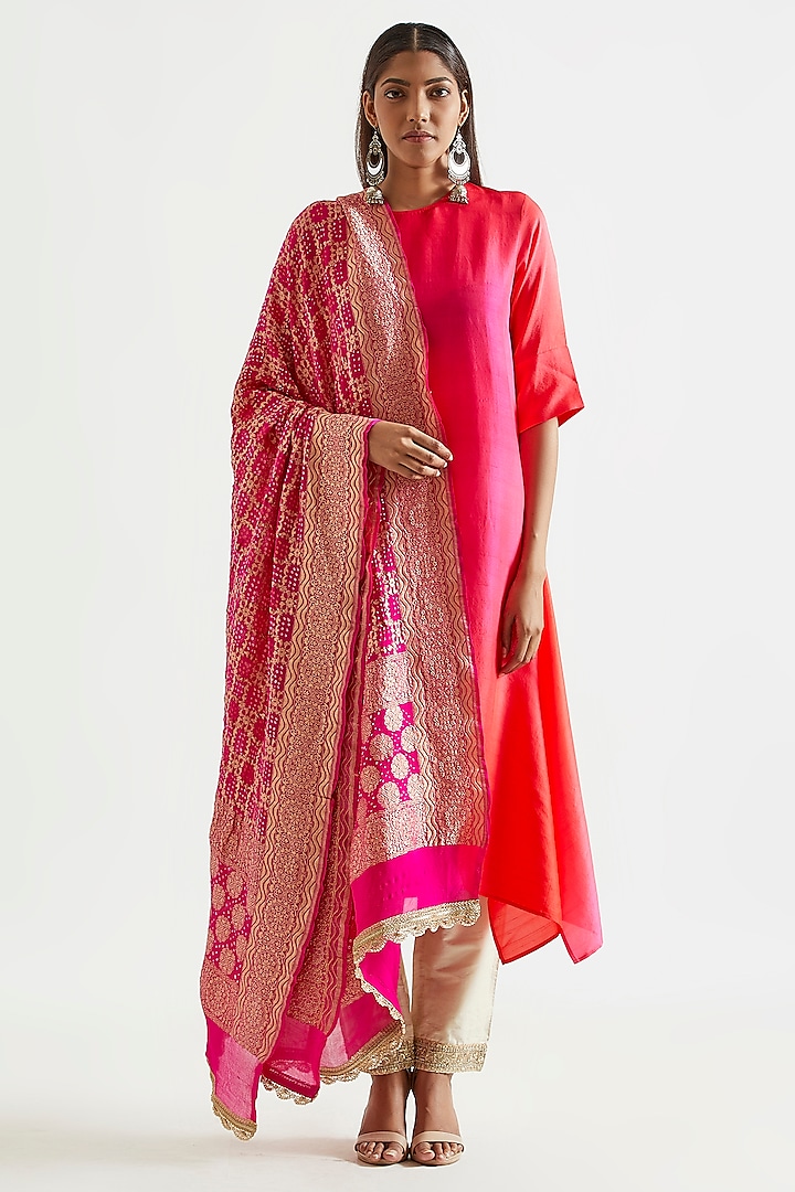 Fuchsia Red Pure Silk Ombre Asymmetrical Kurta With Dupatta by Meghna Panchmatia at Pernia's Pop Up Shop