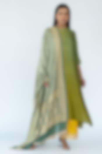 Sage Mustard Pure Silk Ombre Asymmetrical Kurta With Dupatta by Meghna Panchmatia at Pernia's Pop Up Shop