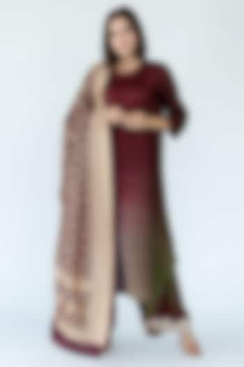 Olive Navy Maroon Pure Silk Asymmetrical Ombre Kurta by Meghna Panchmatia at Pernia's Pop Up Shop