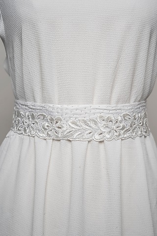 White Raw Silk Embroidered Tie-Up Belt by MEHRAKI