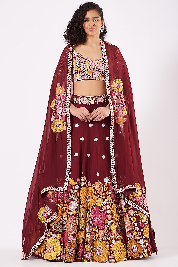 Dark Red Floral Embroidered Lehenga Set Design by Mishru at Pernia's Pop Up  Shop 2024