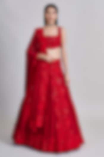 Red Organza Kalidar Bridal Lehenga Set by Mishru at Pernia's Pop Up Shop