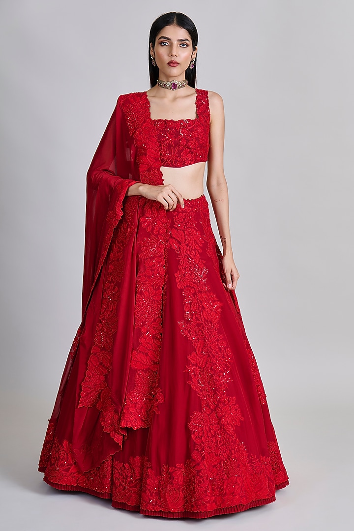 Red Organza Kalidar Bridal Lehenga Set by Mishru at Pernia's Pop Up Shop