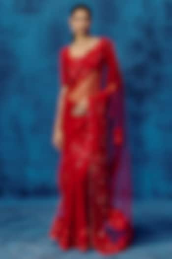 Red Tulle Floral Embroidered Bridal Saree Set by Mishru at Pernia's Pop Up Shop