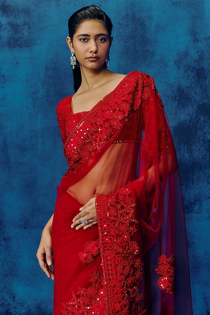 Red Tulle Floral Embroidered Bridal Saree Set by Mishru at Pernia's Pop Up Shop