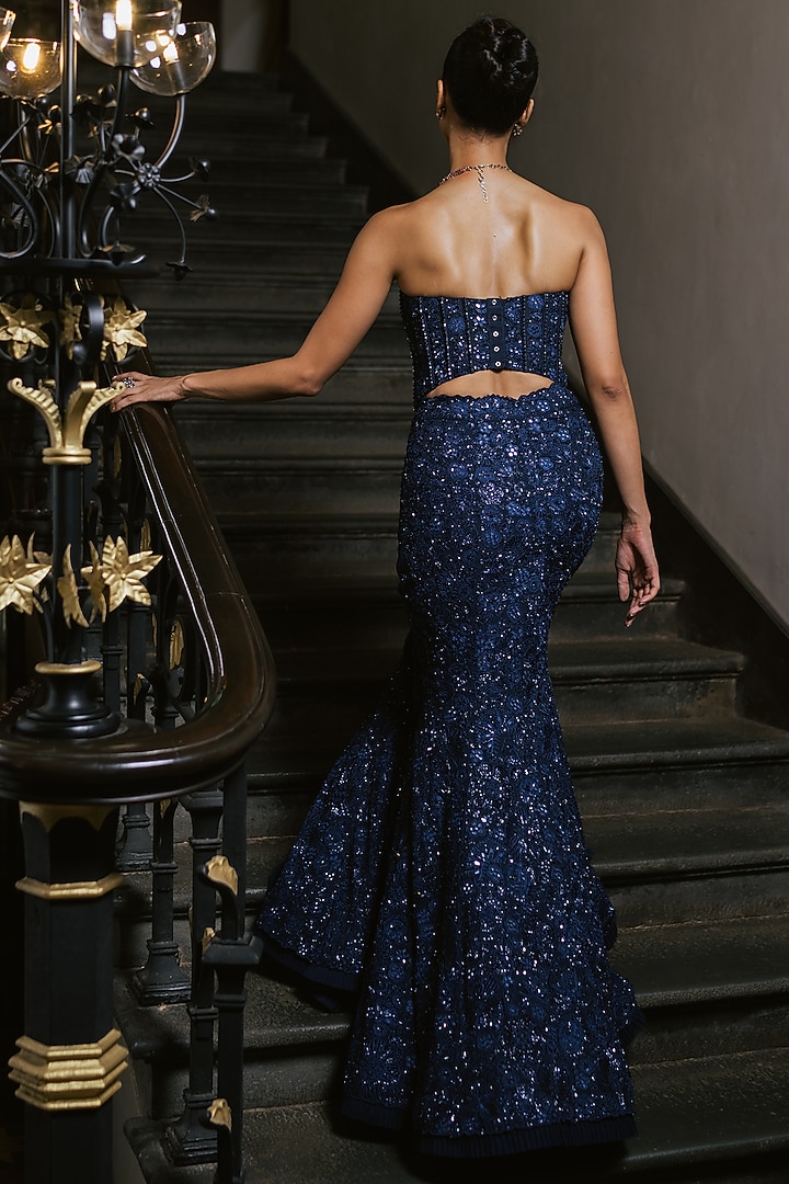 Navy Blue Tulle Embroidered Fish-Cut Skirt Set by Mishru at Pernia's Pop Up Shop