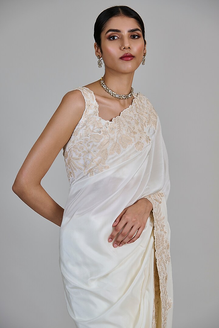 Champagne Organza Embroidered Bridal Saree Set by Mishru at Pernia's Pop Up Shop