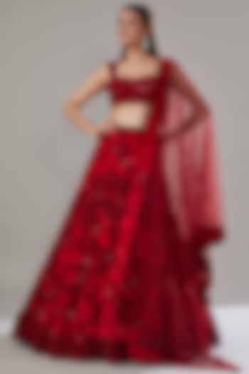 Red Georgette Hand Embroidered Bridal Lehenga Set by Mishru at Pernia's Pop Up Shop