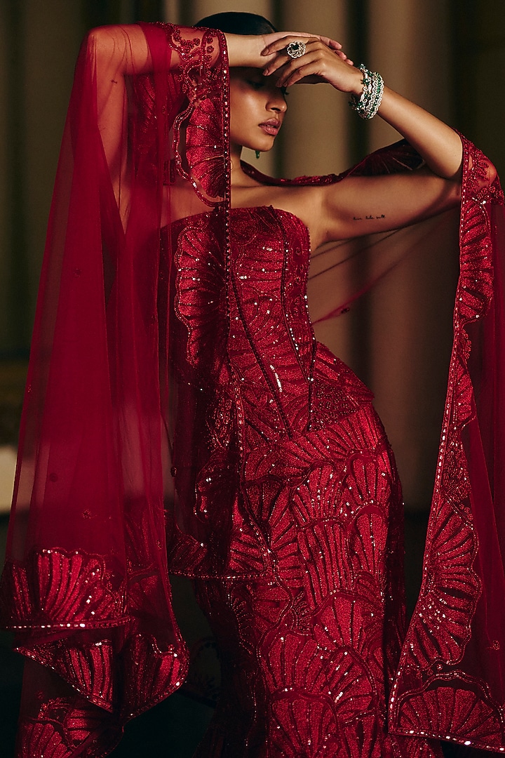 Red Tulle Floral Embroidered Fish-Cut Skirt Set by Mishru at Pernia's Pop Up Shop