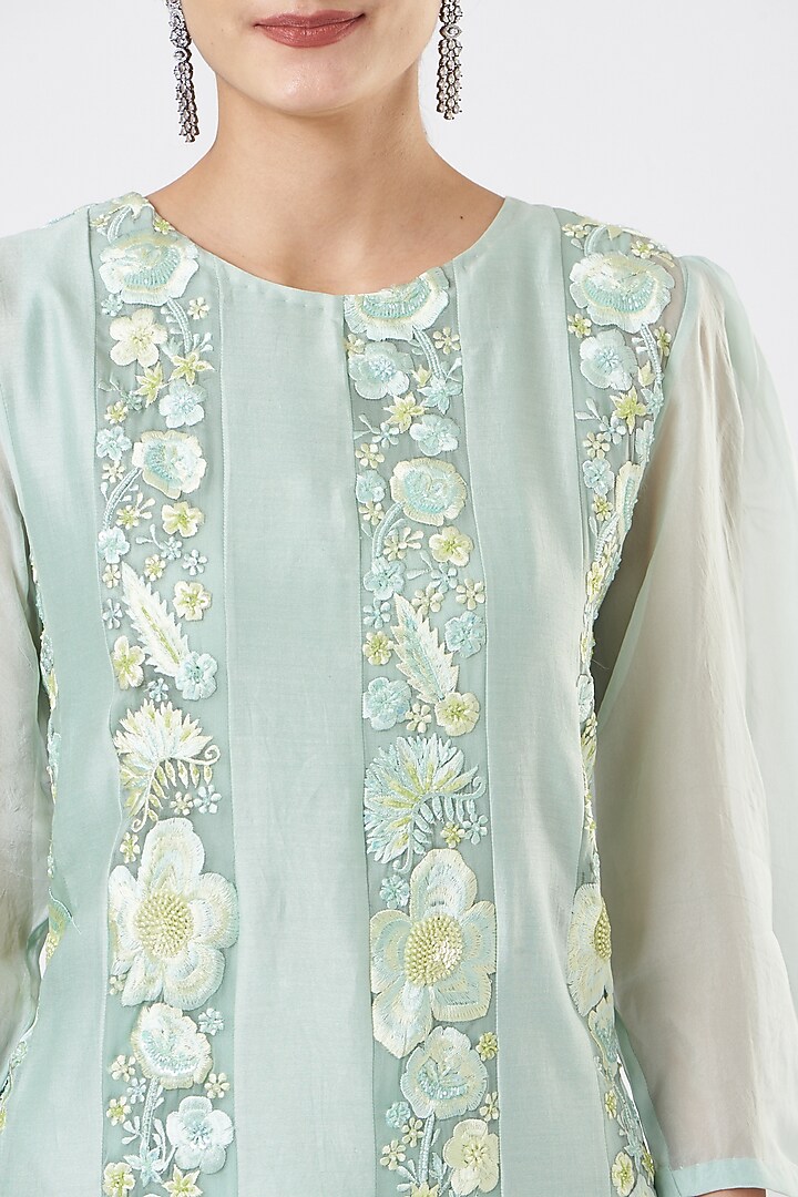 Mint Green Embroidered Kurta Set by Mishru at Pernia's Pop Up Shop