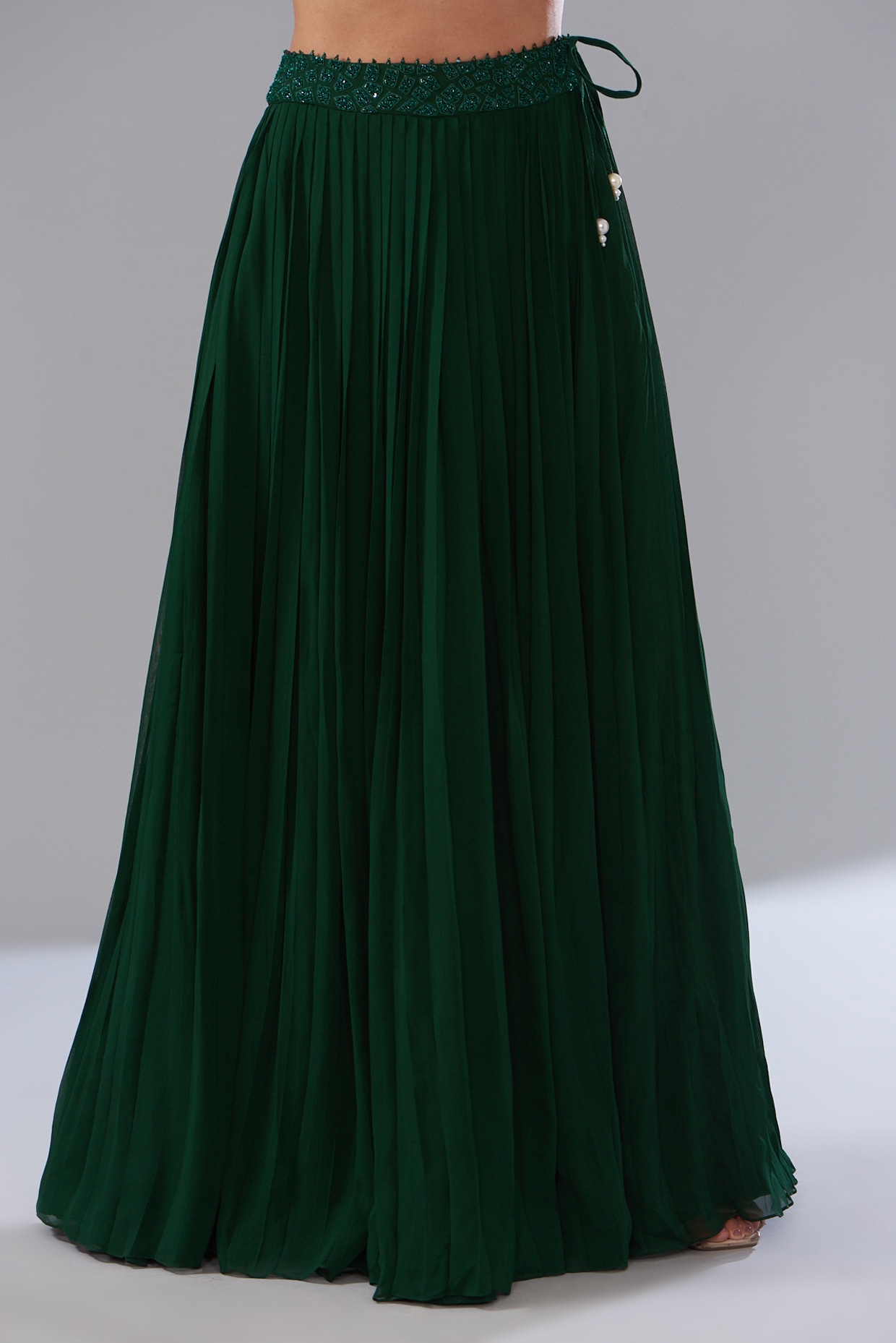 Green pleated skirt 2024 h and m