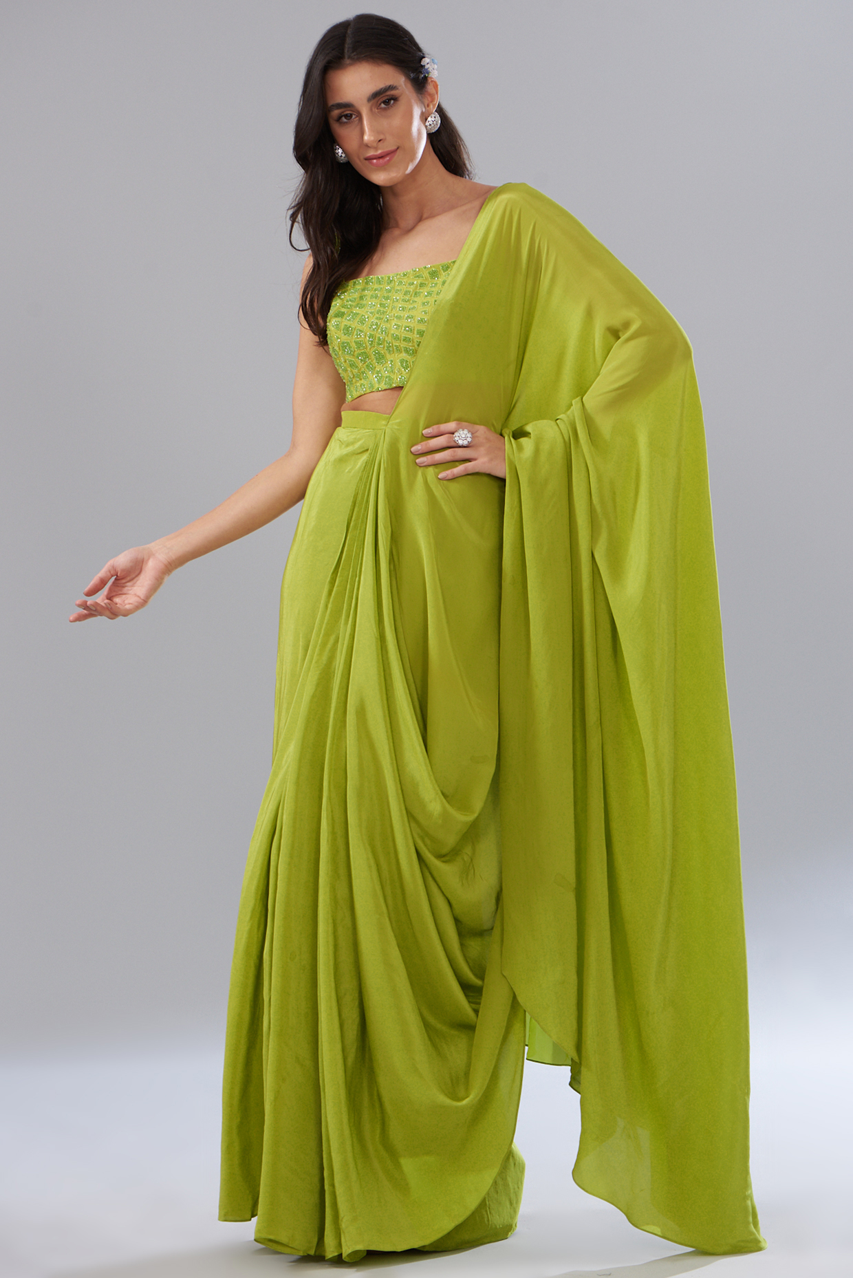 Green Crepe Cowl Draped Reception Saree Set by Mishru at Pernia's Pop Up Shop