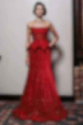 Red Organza Floral Embroidered Bridal Lehenga Set by Mishru at Pernia's Pop Up Shop