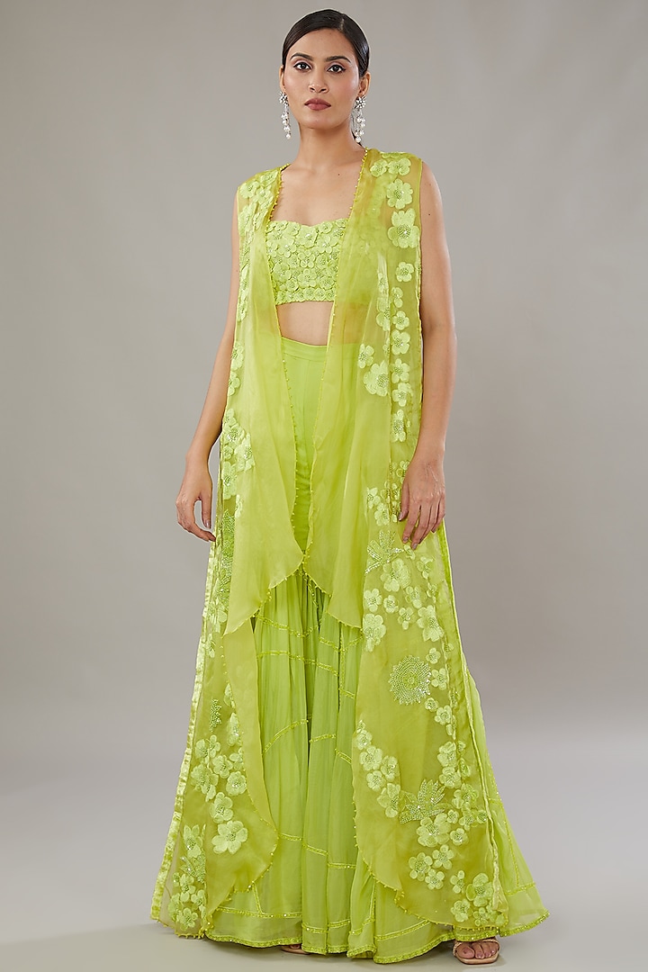 Green Chanderi & Organza Embroidered Cape Set by Mishru at Pernia's Pop Up Shop