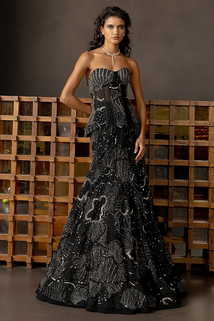 Black Tulle Embroidered Fish-Cut Bridal Lehenga Set by Mishru at Pernia's Pop Up Shop