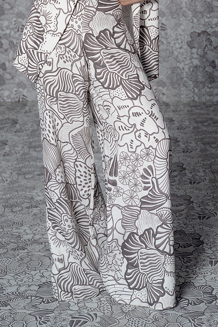 White Linen & Georgette Printed Blazer Set by Mishru at Pernia's Pop Up Shop