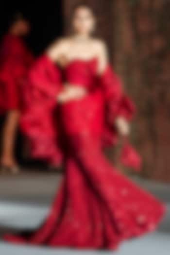 Red Tulle & Organza Bridal Lehenga Set by Mishru at Pernia's Pop Up Shop