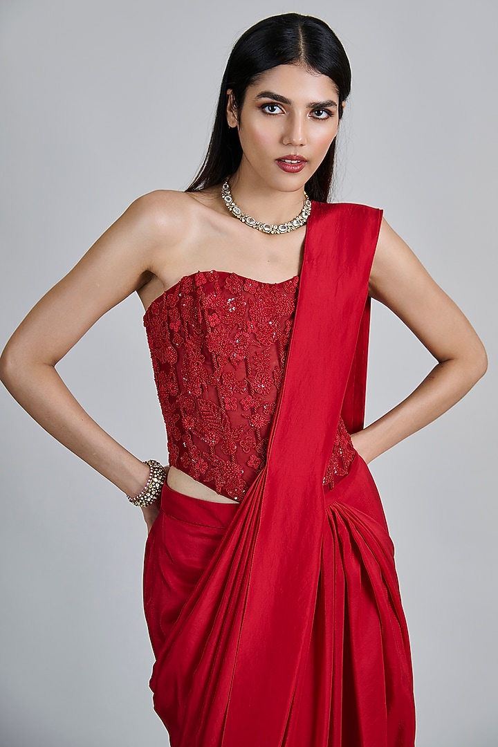 Red Silk Pre-Draped Reception Saree Set by Mishru at Pernia's Pop Up Shop