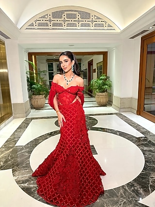Red Tulle Lehenga Set by Mishru