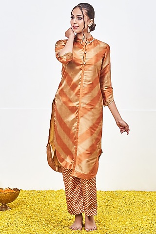 Mustard Tussar Silk Hand Block Printed Kurta Set by Miar Designs-By Siddhi Shah