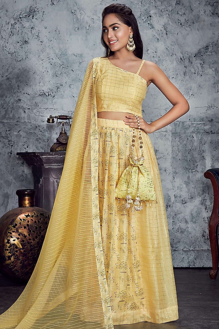 Lemon Yellow Printed Gathered Kalidar Skirt Set by Miar Designs-By Siddhi Shah at Pernia's Pop Up Shop