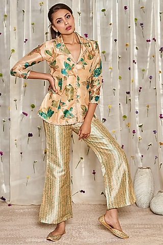 Beige Tussar Silk Printed Co-Ord Set by Miar Designs-By Siddhi Shah