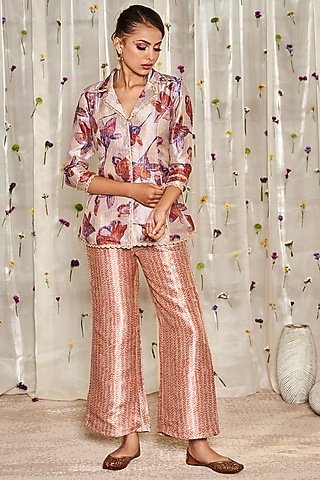 Lilac Floral Tussar Silk Printed Co-Ord Set by Miar Designs-By Siddhi Shah