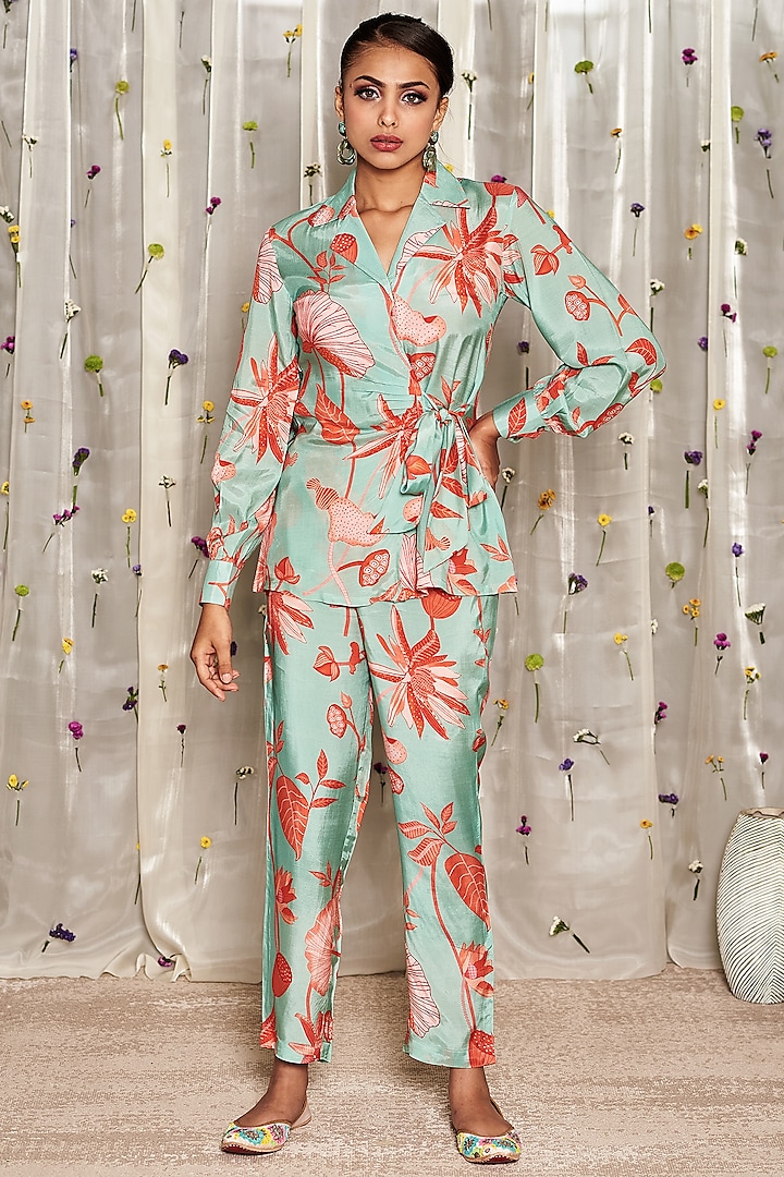 Blue Pure Muslin Cotton Printed Co-Ord Set by Miar Designs-By Siddhi Shah