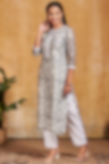 Grey Hand Block Printed Kurta Set by Miar Designs-By Siddhi Shah at Pernia's Pop Up Shop