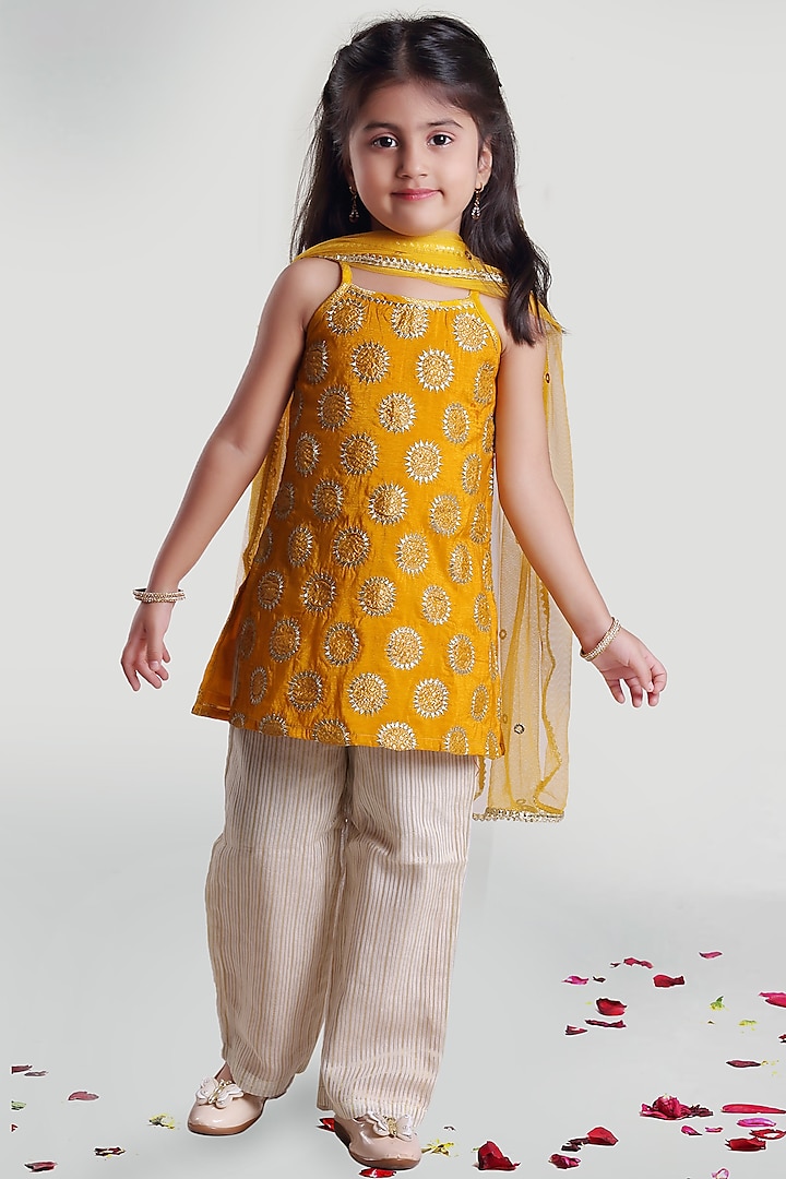 Yellow Kurta Set For Girls by Mini Chic