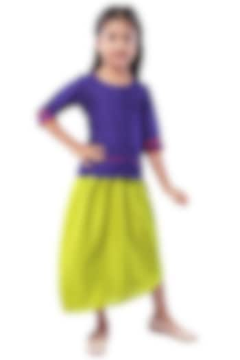 Green Crepe Skirt Set For Girls by Mini Chic at Pernia's Pop Up Shop