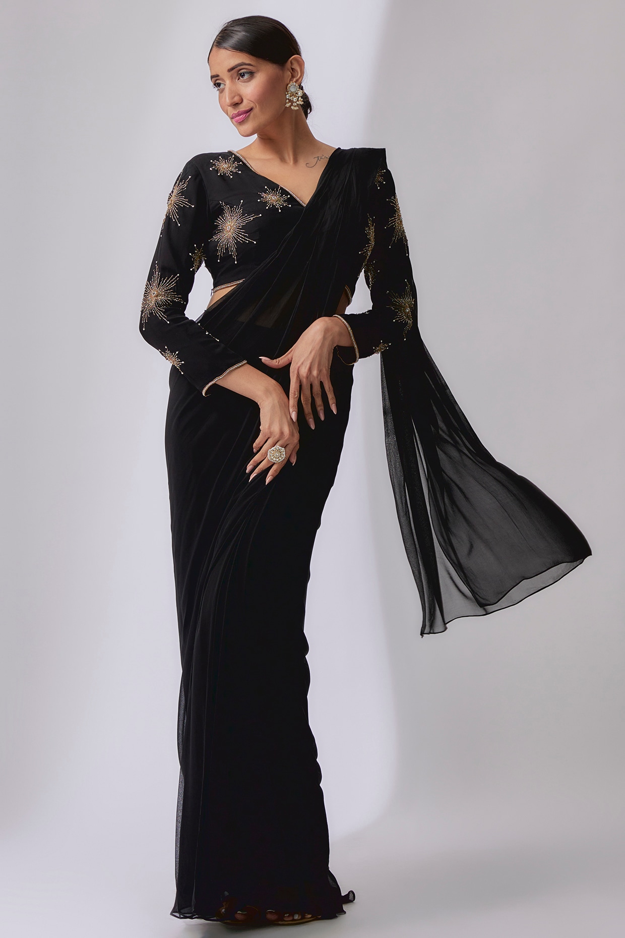 Black georgette saree in floral embroidery only on Kalki
