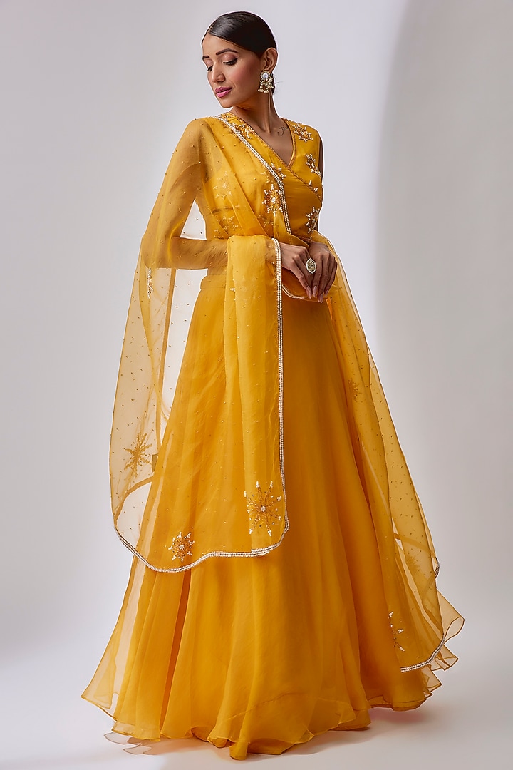 Yellow Organza Wedding Lehenga Set by Midushi Bajoria at Pernia's Pop Up Shop