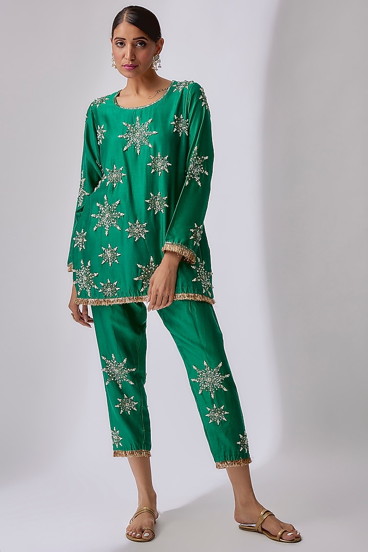 Forest Green Silk Chanderi Hand Embellished Co-Ord Set by Midushi Bajoria at Pernia's Pop Up Shop
