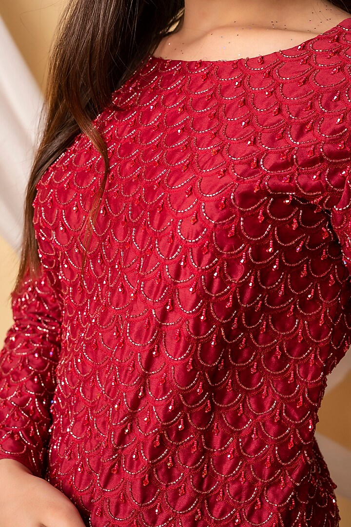 Maroon Embroidered Kurta Set by Midushi Bajoria at Pernia's Pop Up Shop
