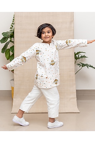 Off White Confetti & Carousels Printed Shirt For Girls by Miko Lolo