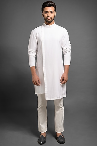 White Asymmetric Kurta With Tonal Patches by Mitesh Lodha